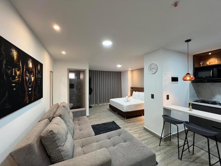 Torre Zurich Luxury Apartment