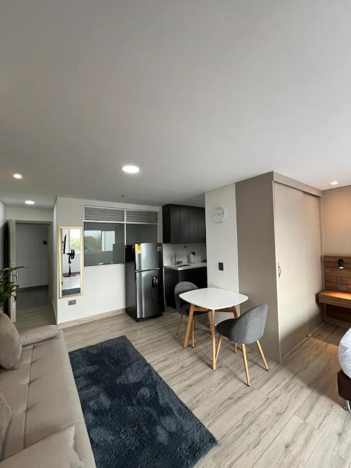 Torre Zurich Luxury Apartment *